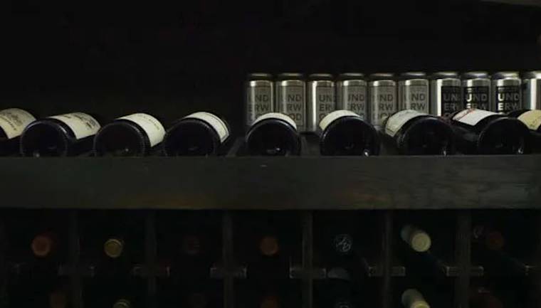 Thumbnail for Issue #83: Featuring De Wine Spot